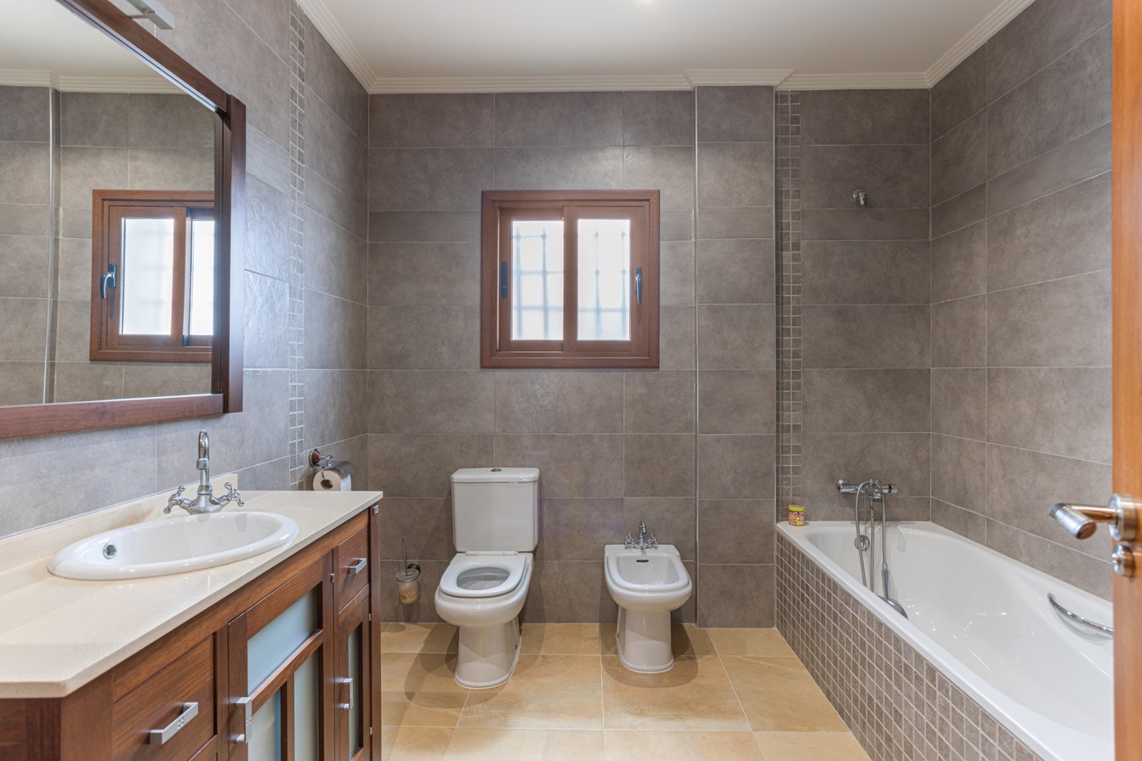 4 Bedroom 3 Bathroom Villa in Los Montesinos - Caza De Casa