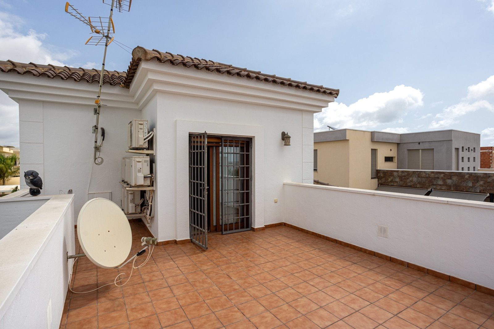 4 Bedroom 3 Bathroom Villa in Los Montesinos - Caza De Casa