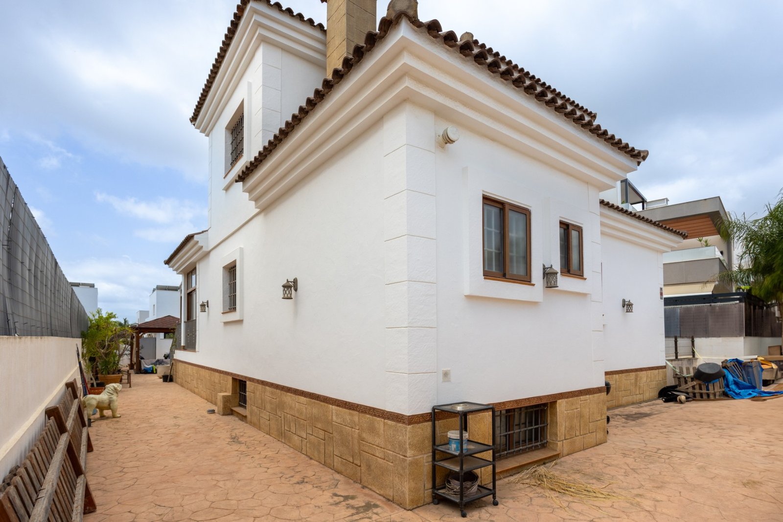4 Bedroom 3 Bathroom Villa in Los Montesinos - Caza De Casa