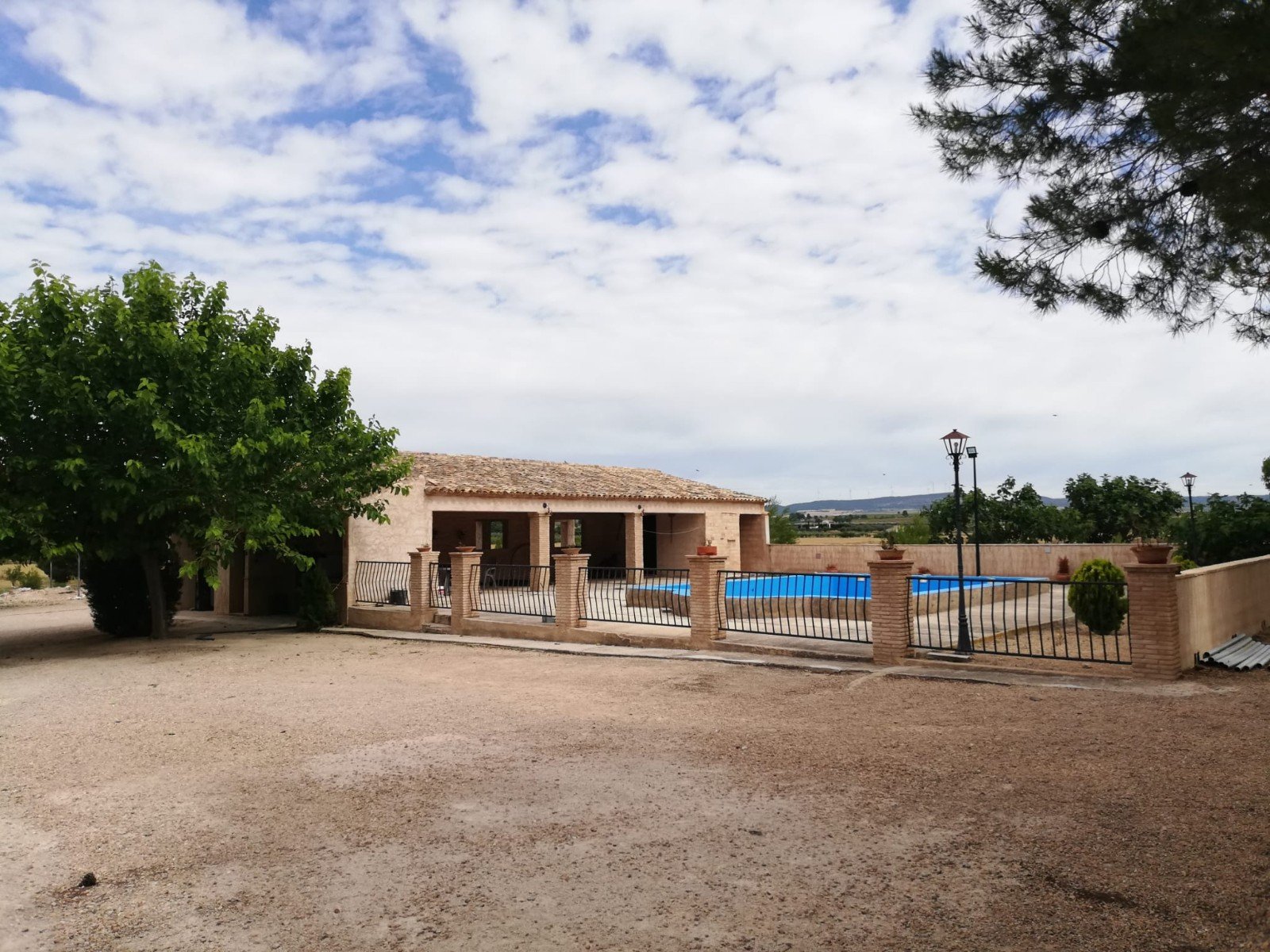 1077b137bb79f392 8 Bedroom 7 Bathroom Villa in Yecla - Caza De Casa