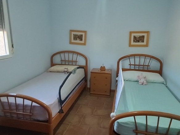 5 Bedroom 2 Bathroom Country House in Yecla - Caza De Casa