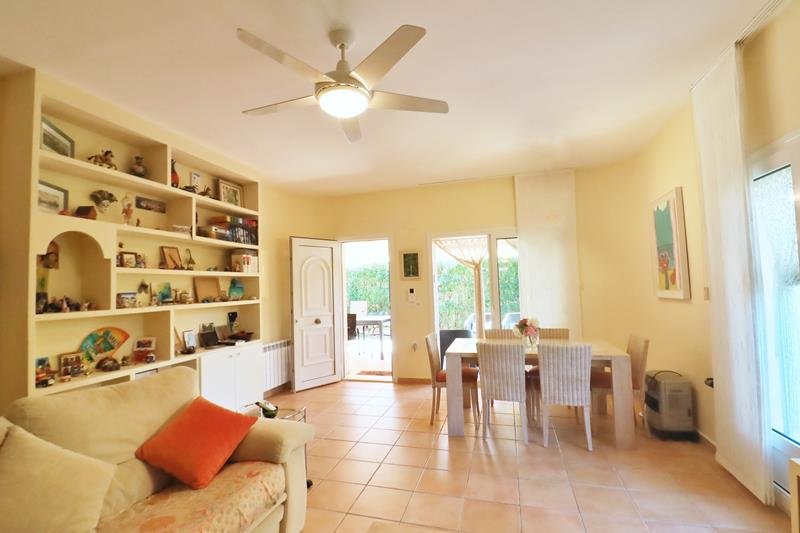 3 Bedroom 2 Bathroom Villa in Oliva - Caza De Casa
