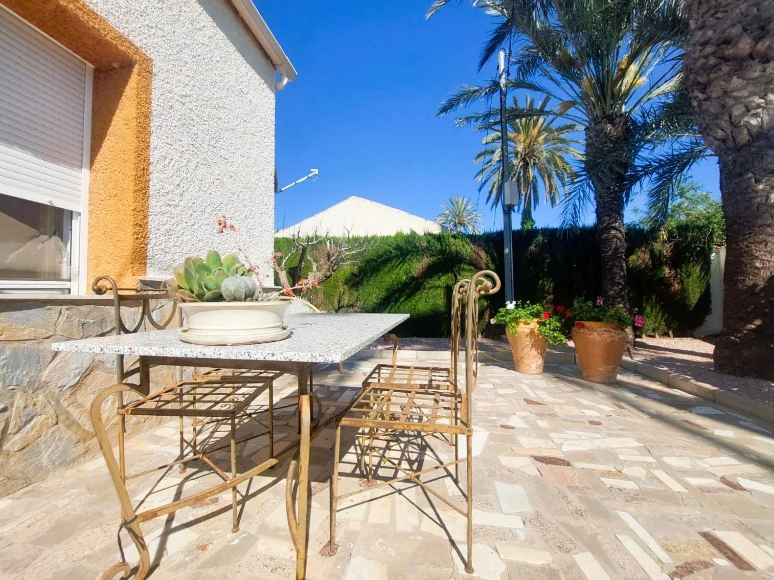 5 Bedroom 2 Bathroom Finca in La Marina - Caza De Casa