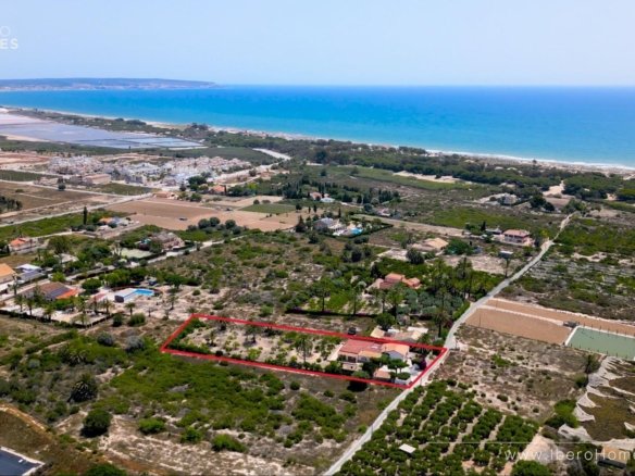 5 Bedroom 2 Bathroom Finca in La Marina - Caza De Casa