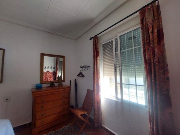 5 Bedroom 2 Bathroom Finca in La Marina - Caza De Casa