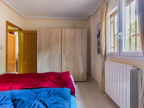 4 Bedroom 2 Bathroom Villa in La Zarza - Caza De Casa