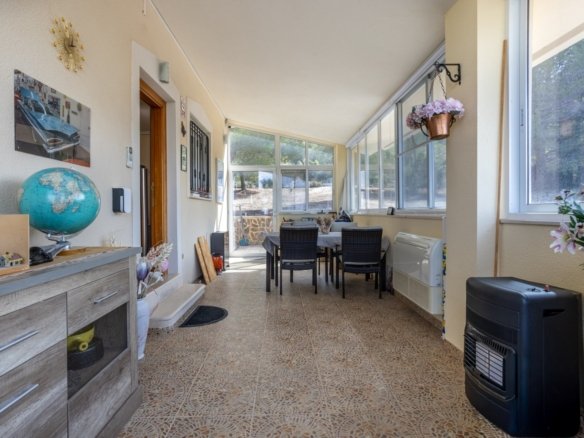4 Bedroom 2 Bathroom Villa in La Zarza - Caza De Casa