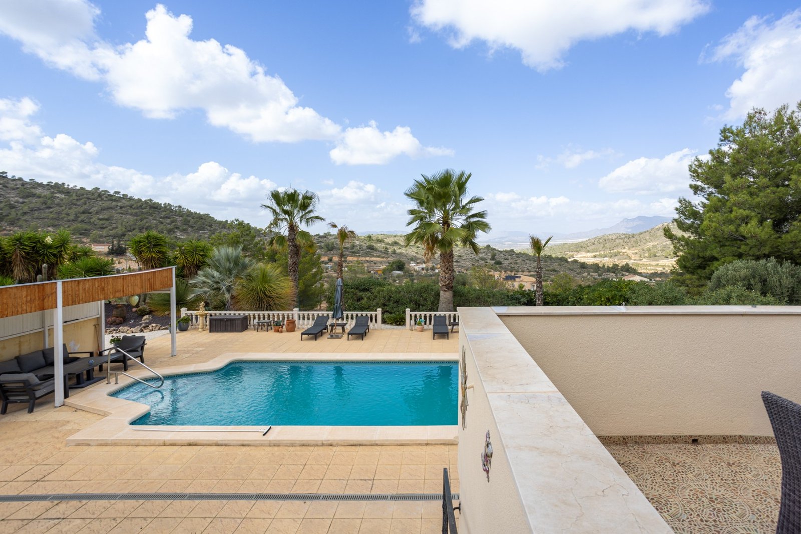 1140410_699d5b5003f74 4 Bedroom 2 Bathroom Villa in La Zarza - Caza De Casa