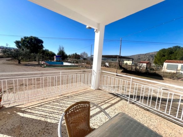 3 Bedroom 1 Bathroom Country House in Las Encebras - Caza De Casa