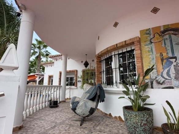 4 Bedroom 3 Bathroom Finca in Catral - Caza De Casa