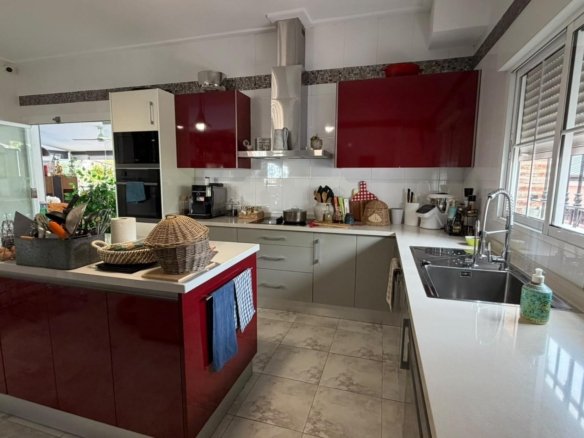 4 Bedroom 3 Bathroom Finca in Catral - Caza De Casa
