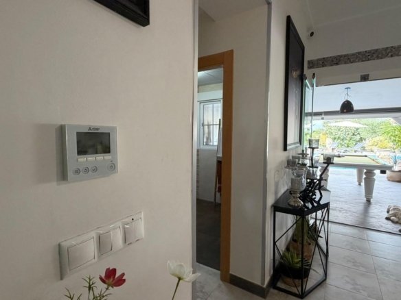 4 Bedroom 3 Bathroom Finca in Catral - Caza De Casa