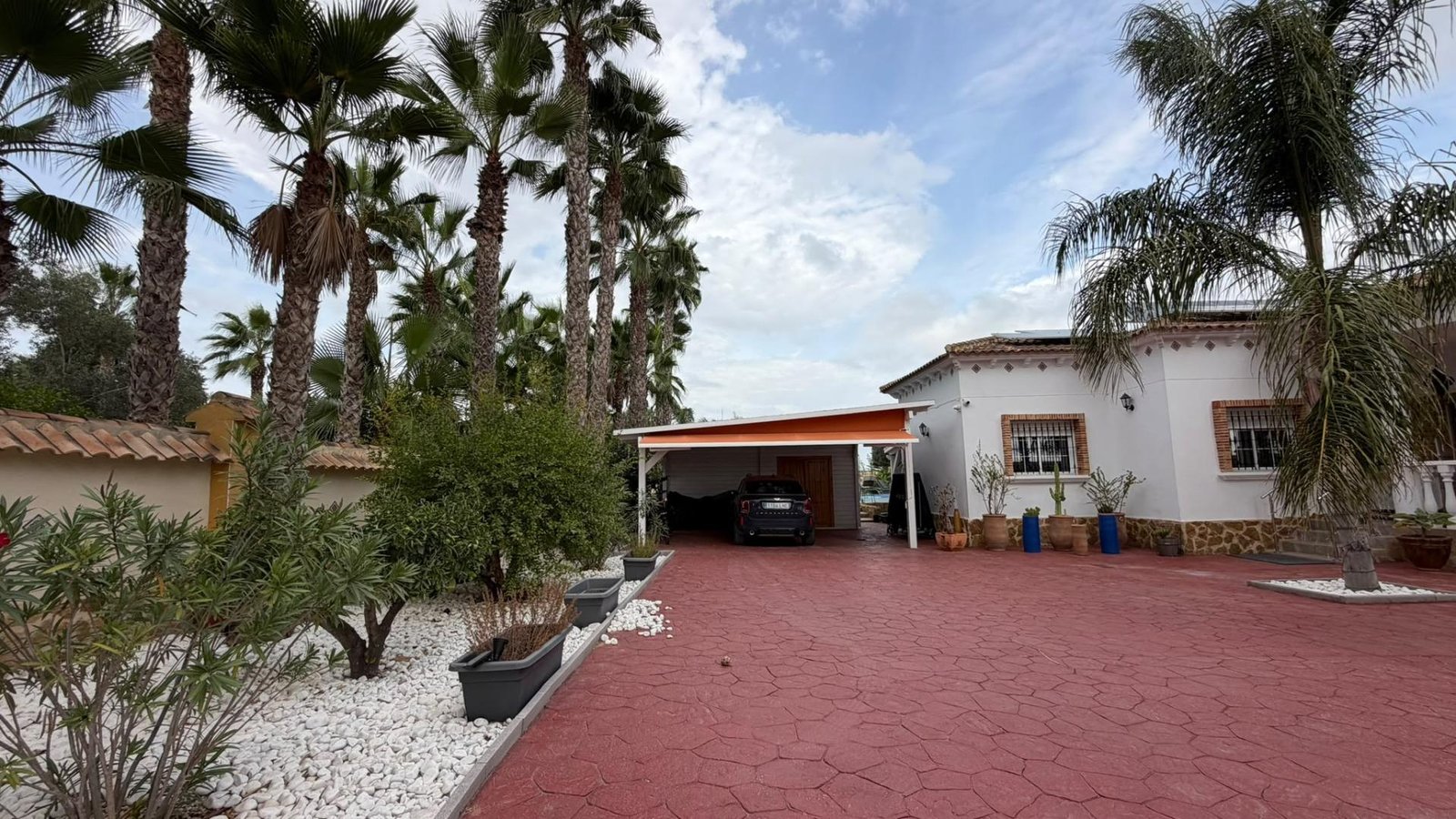 4 Bedroom 3 Bathroom Finca in Catral - Caza De Casa