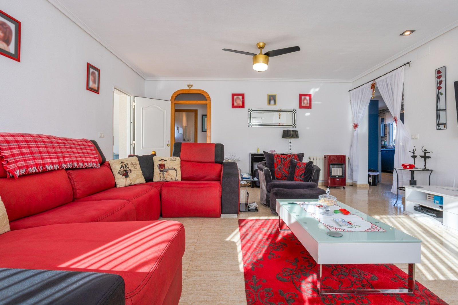 1227971_699d5beb09d35 3 Bedroom 2 Bathroom Country House in La Zarza - Caza De Casa