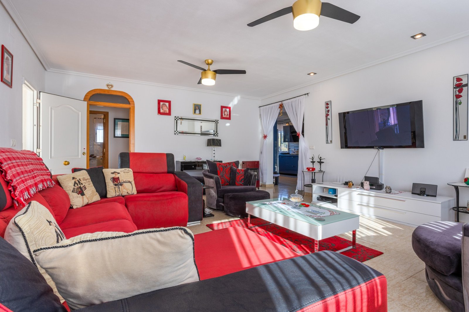 1227972_699d5b4b1f877 3 Bedroom 2 Bathroom Country House in La Zarza - Caza De Casa