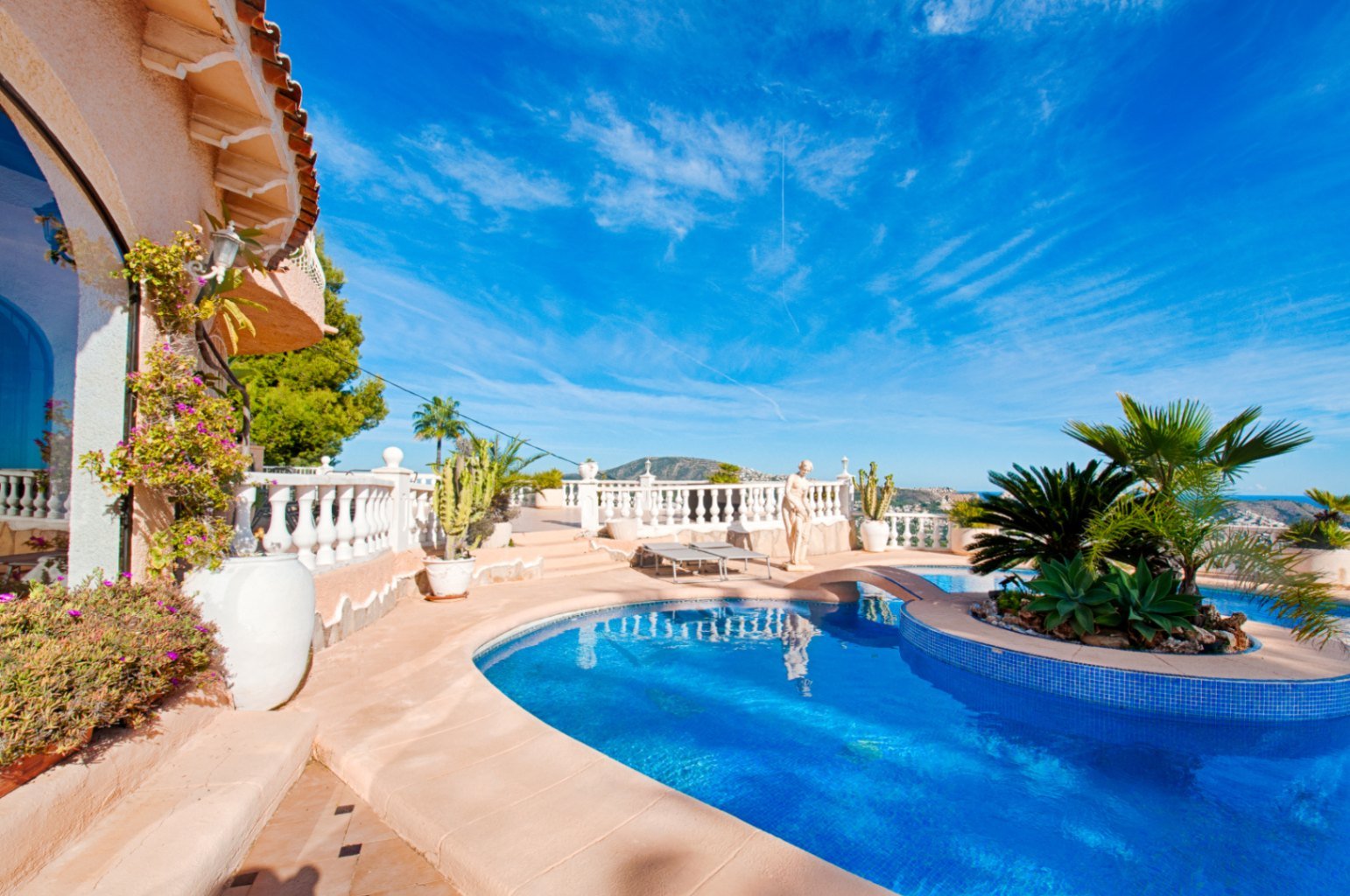 3 Bedroom 2 Bathroom villa in Moraira - Caza De Casa