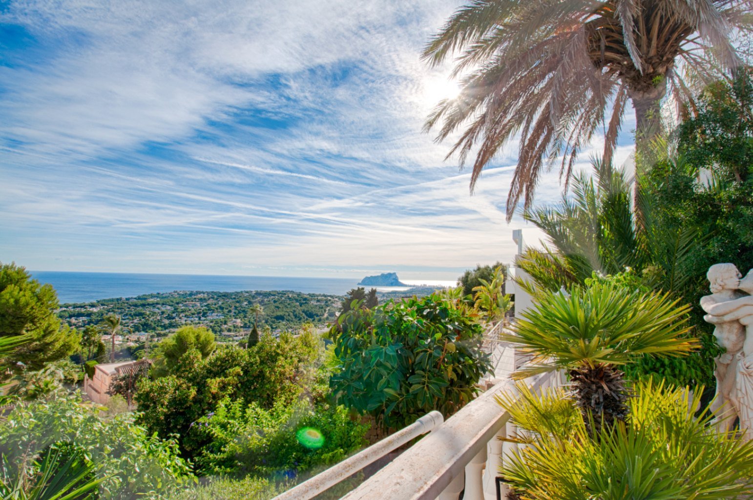 3 Bedroom 2 Bathroom villa in Moraira - Caza De Casa