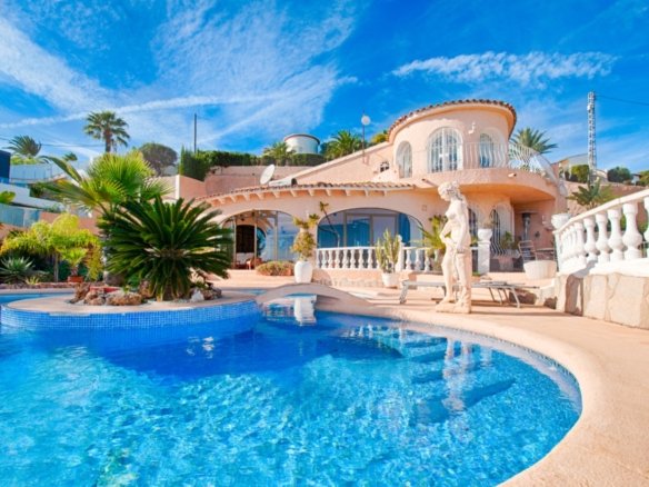 3 Bedroom 2 Bathroom villa in Moraira - Caza De Casa