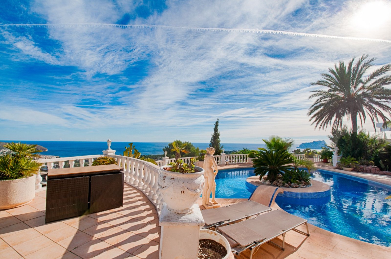 3 Bedroom 2 Bathroom villa in Moraira - Caza De Casa
