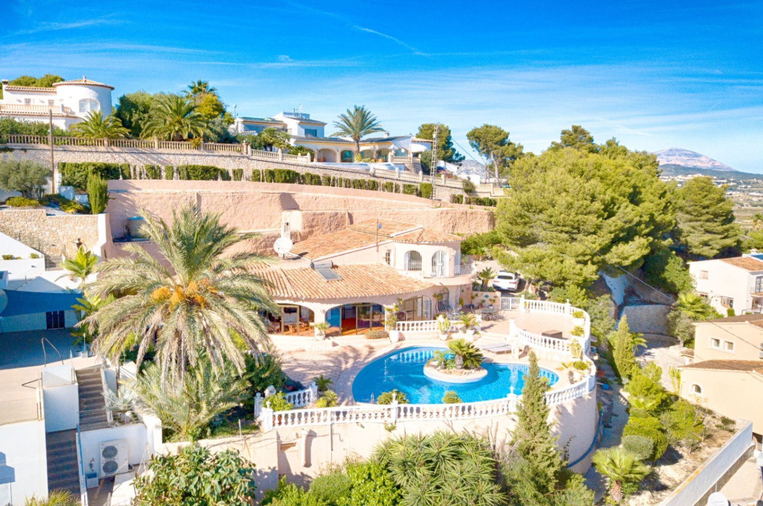 3 Bedroom 2 Bathroom villa in Moraira - Caza De Casa