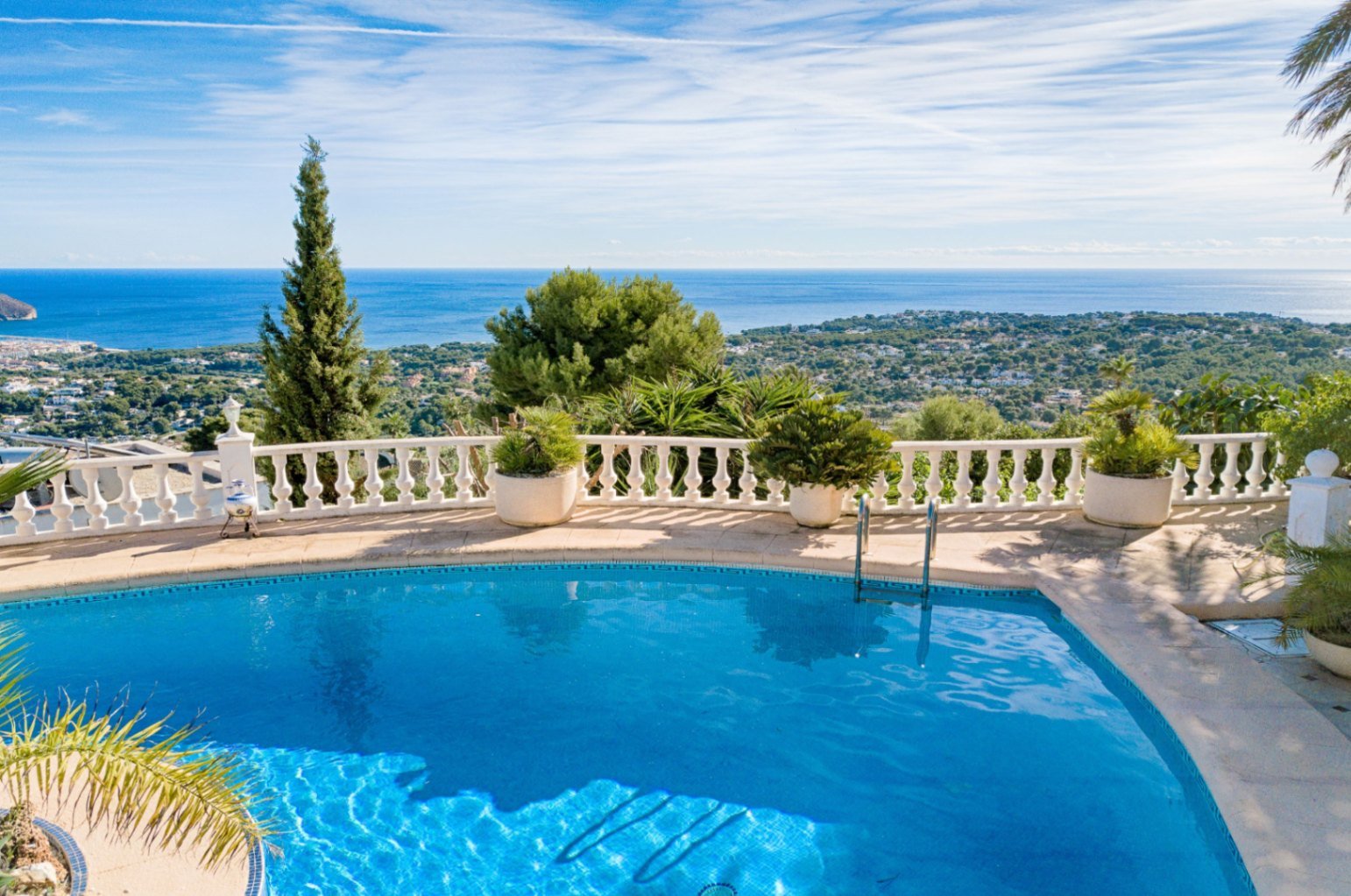 3 Bedroom 2 Bathroom villa in Moraira - Caza De Casa