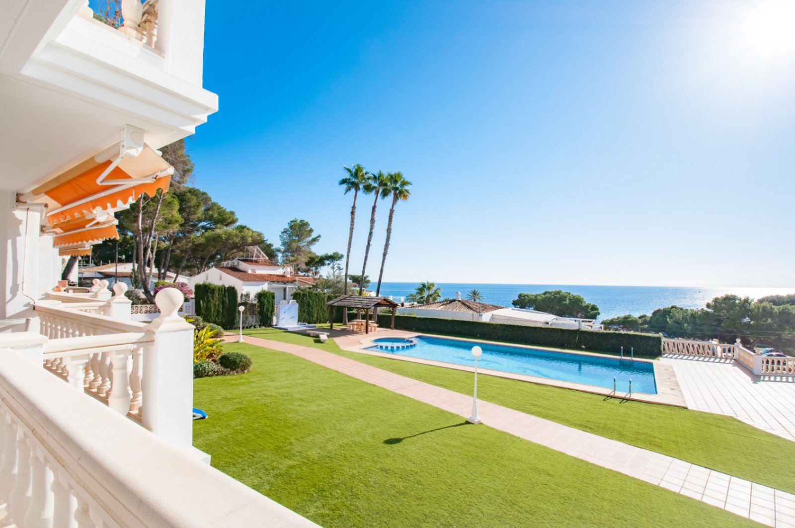2 Bedroom 1 Bathroom apartment in Moraira - Caza De Casa