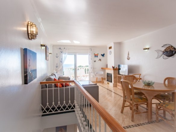 2 Bedroom 1 Bathroom apartment in Moraira - Caza De Casa