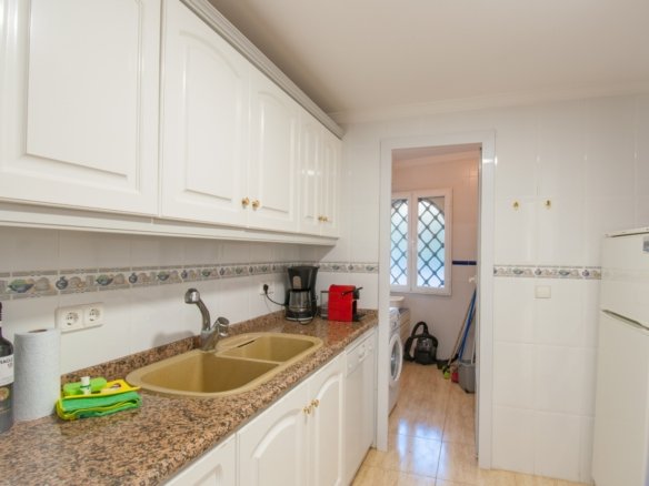 2 Bedroom 1 Bathroom apartment in Moraira - Caza De Casa