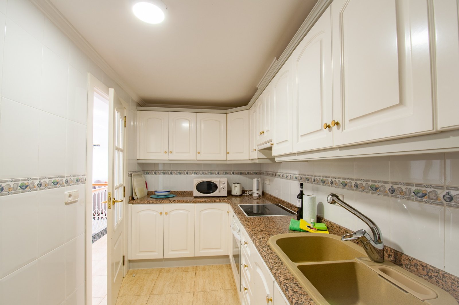 2 Bedroom 1 Bathroom apartment in Moraira - Caza De Casa