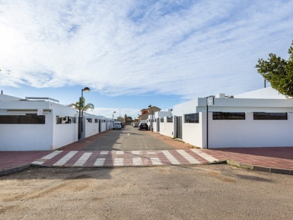 2 Bedroom 2 Bathroom Villa in Torre Pacheco - Caza De Casa