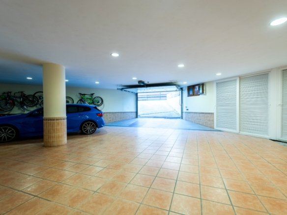 4 Bedroom 6 Bathroom villa in Calpe - Caza De Casa