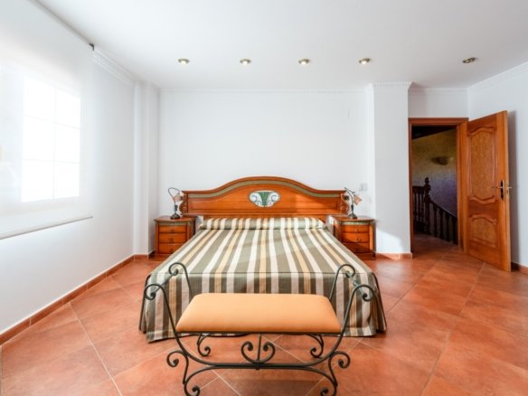 4 Bedroom 6 Bathroom villa in Calpe - Caza De Casa