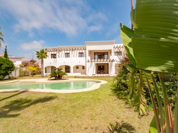 5 Bedroom 5 Bathroom villa in Benissa - Caza De Casa