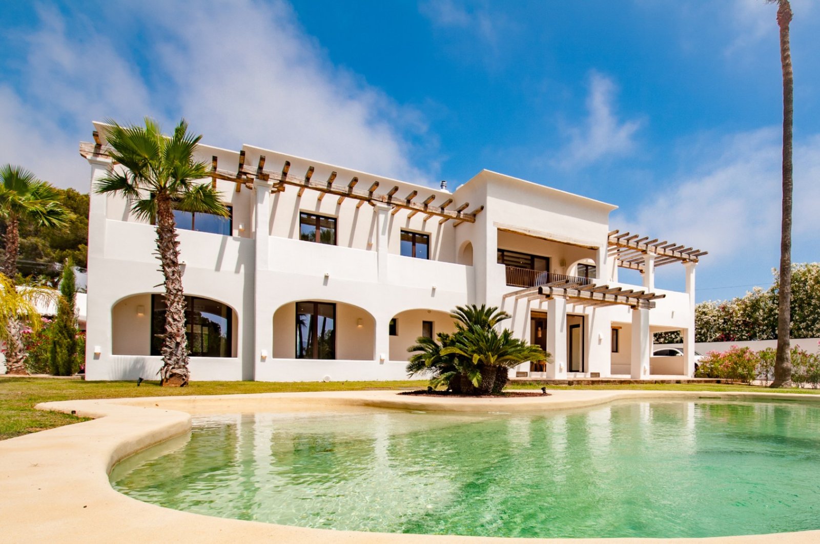 5 Bedroom 5 Bathroom villa in Benissa - Caza De Casa