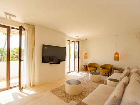 5 Bedroom 5 Bathroom villa in Benissa - Caza De Casa