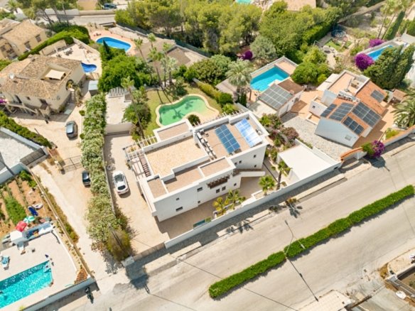 5 Bedroom 5 Bathroom villa in Benissa - Caza De Casa
