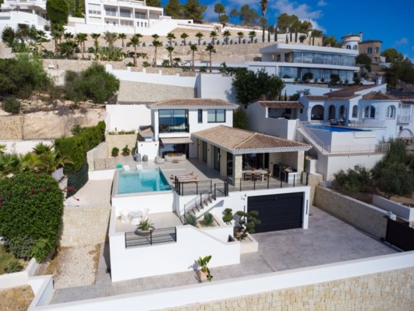 3 Bedroom 2 Bathroom villa in Benissa - Caza De Casa