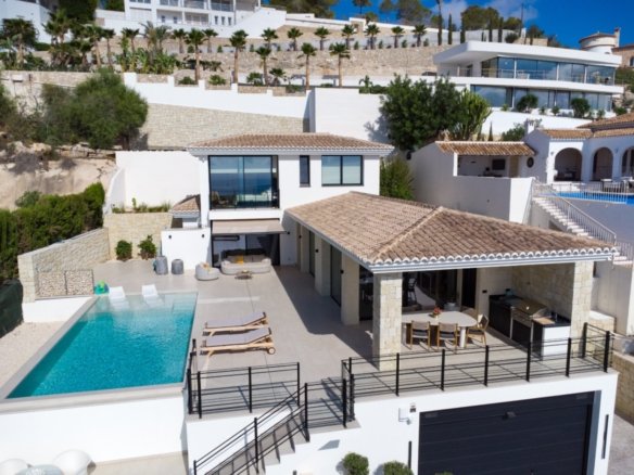 3 Bedroom 2 Bathroom villa in Benissa - Caza De Casa