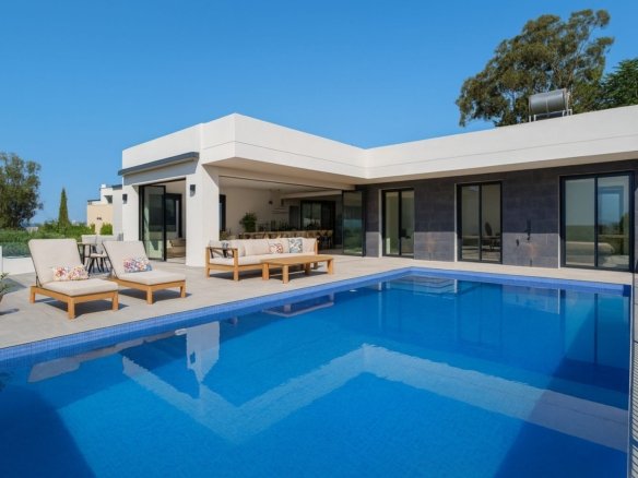 3 Bedroom 2 Bathroom villa in Pedreguer - Caza De Casa