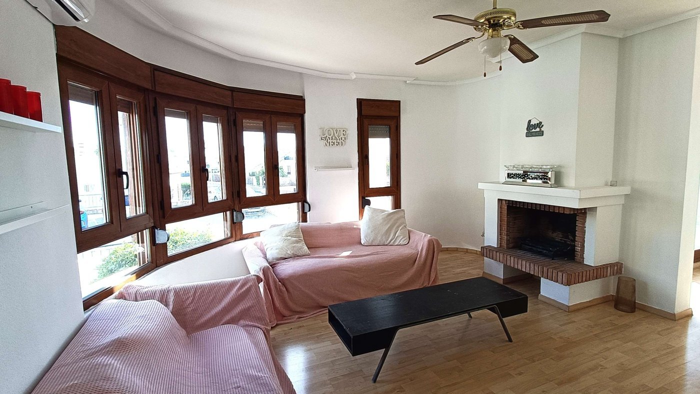 3 Bedroom 2 Bathroom Villa in Algorfa - Caza De Casa