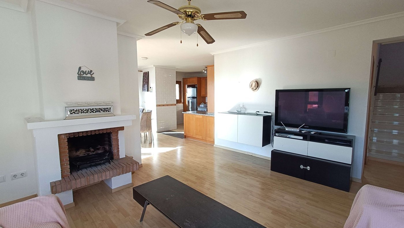 3 Bedroom 2 Bathroom Villa in Algorfa - Caza De Casa