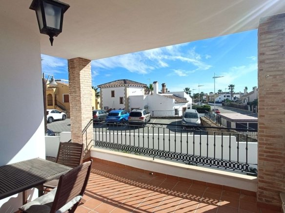 3 Bedroom 2 Bathroom Villa in Algorfa - Caza De Casa
