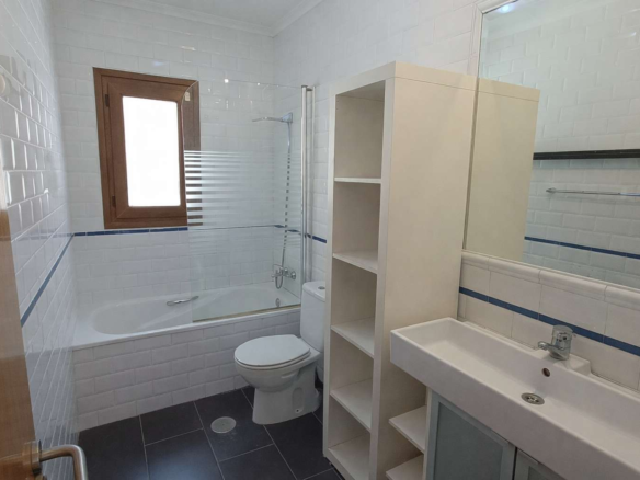 3 Bedroom 2 Bathroom Villa in Algorfa - Caza De Casa
