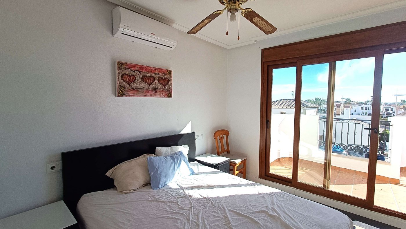 3 Bedroom 2 Bathroom Villa in Algorfa - Caza De Casa