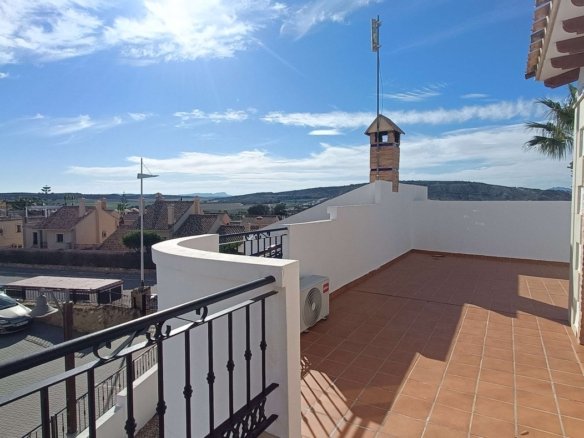 3 Bedroom 2 Bathroom Villa in Algorfa - Caza De Casa
