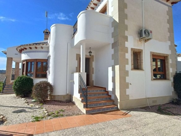 3 Bedroom 2 Bathroom Villa in Algorfa - Caza De Casa