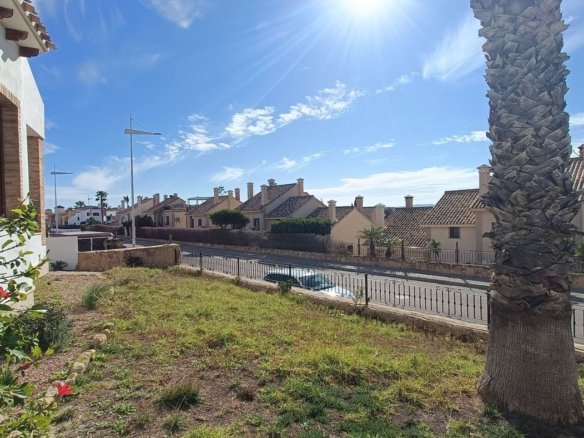 3 Bedroom 2 Bathroom Villa in Algorfa - Caza De Casa