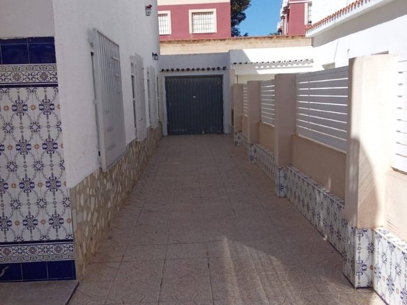 {type[1]} in {town[1]} - Caza De Casa