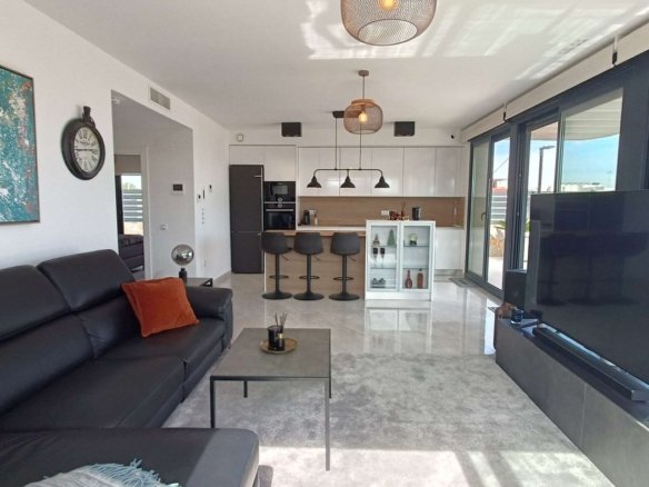 3 Bedroom 4 Bathroom Villa in Algorfa - Caza De Casa