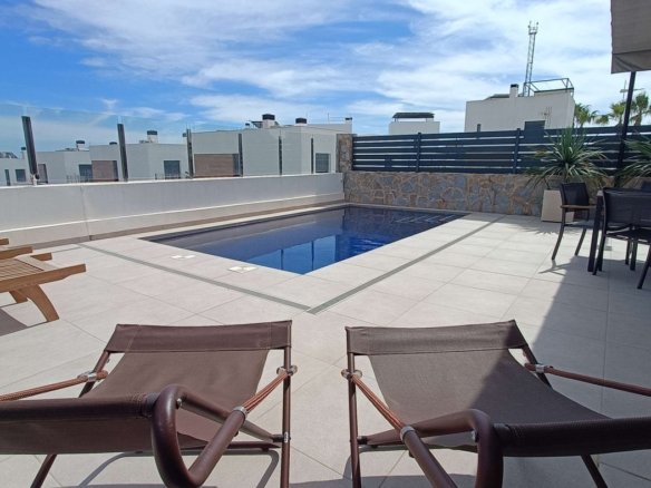 3 Bedroom 4 Bathroom Villa in Algorfa - Caza De Casa